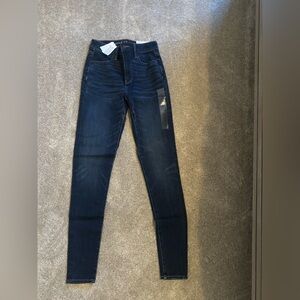 American Eagle Outfitters Dark Blue Skinny Jeans